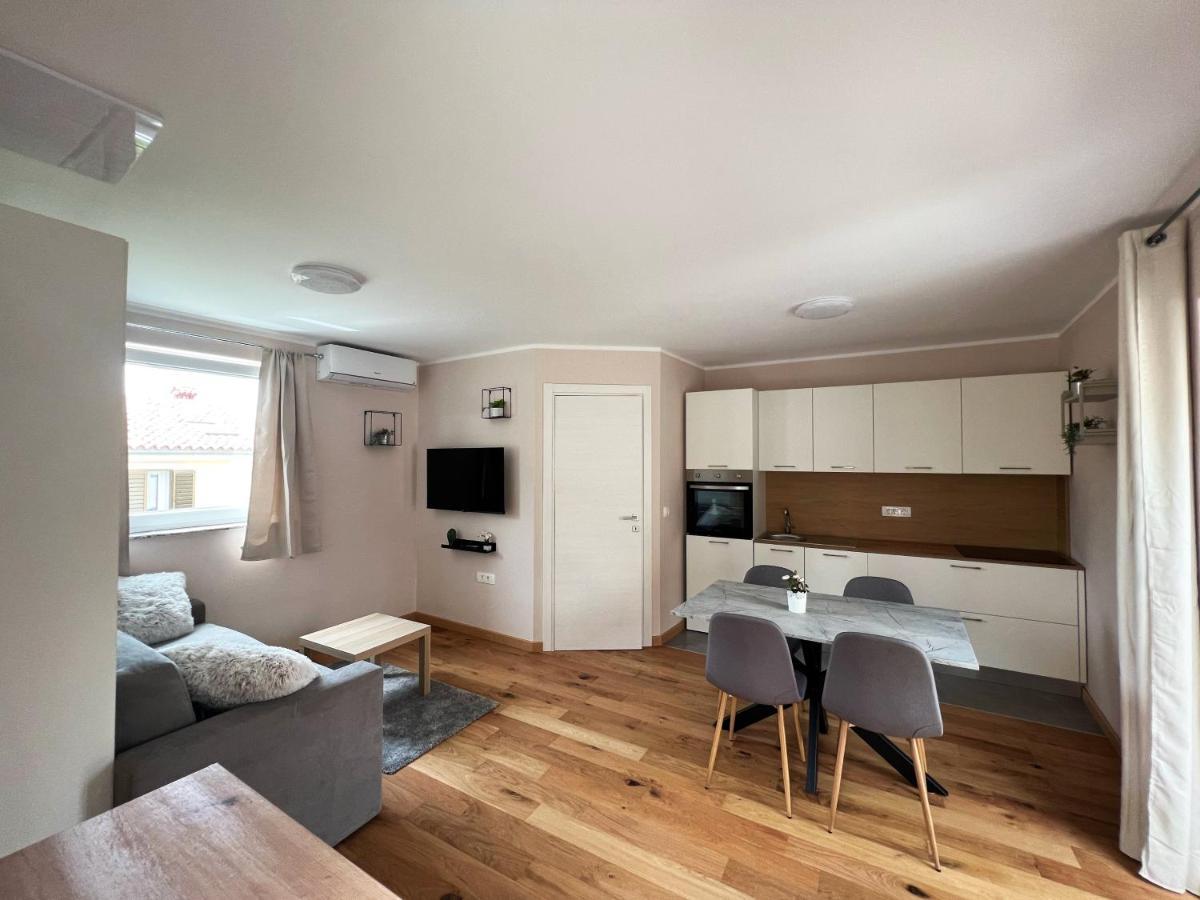 Hisa Limoni Appartement Koper Buitenkant foto